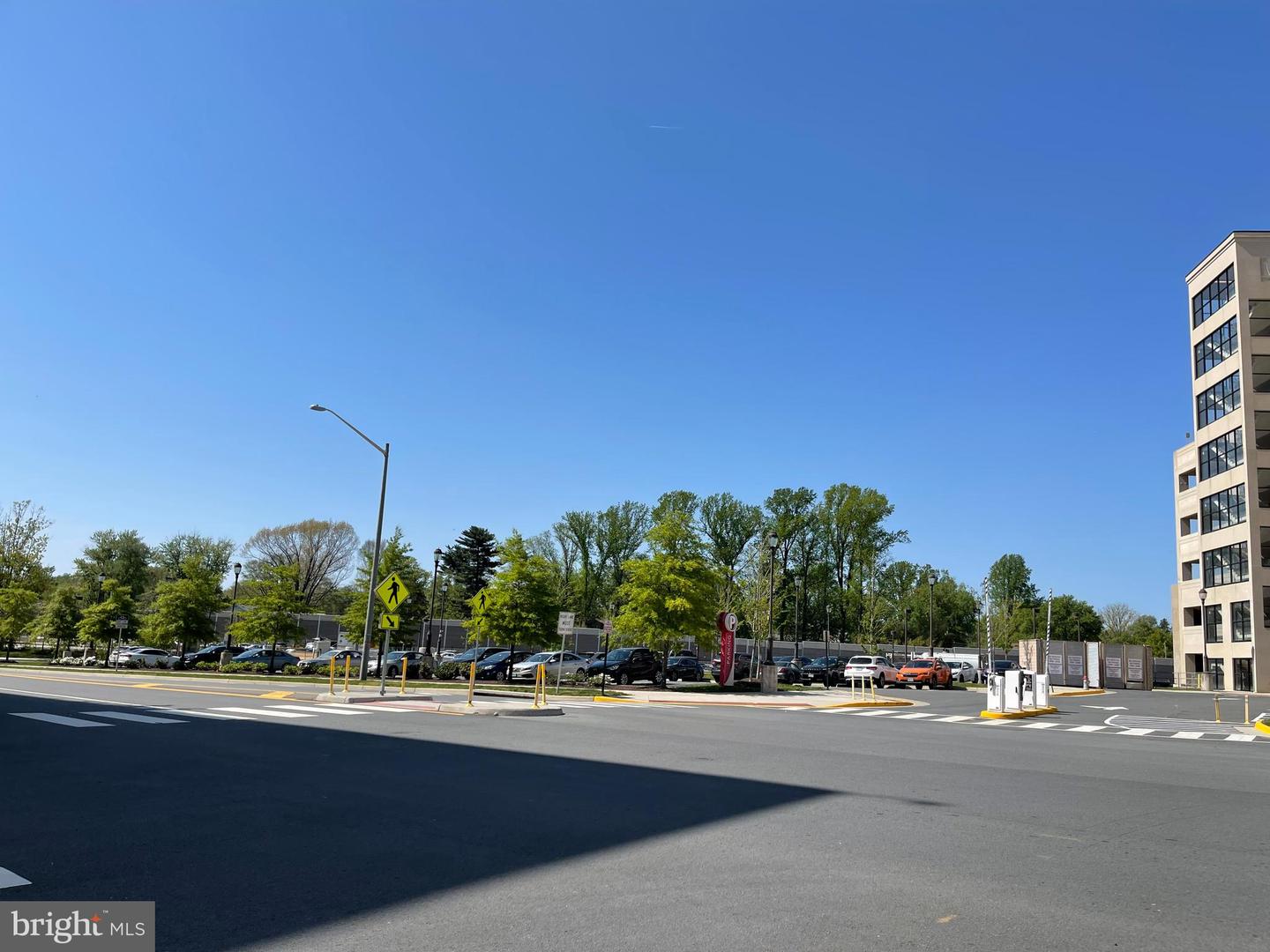2665 PROSPERITY AVE #416, FAIRFAX, Virginia 22031, 1 Bedroom Bedrooms, ,1 BathroomBathrooms,Residential,For sale,2665 PROSPERITY AVE #416,VAFX2255256 MLS # VAFX2255256