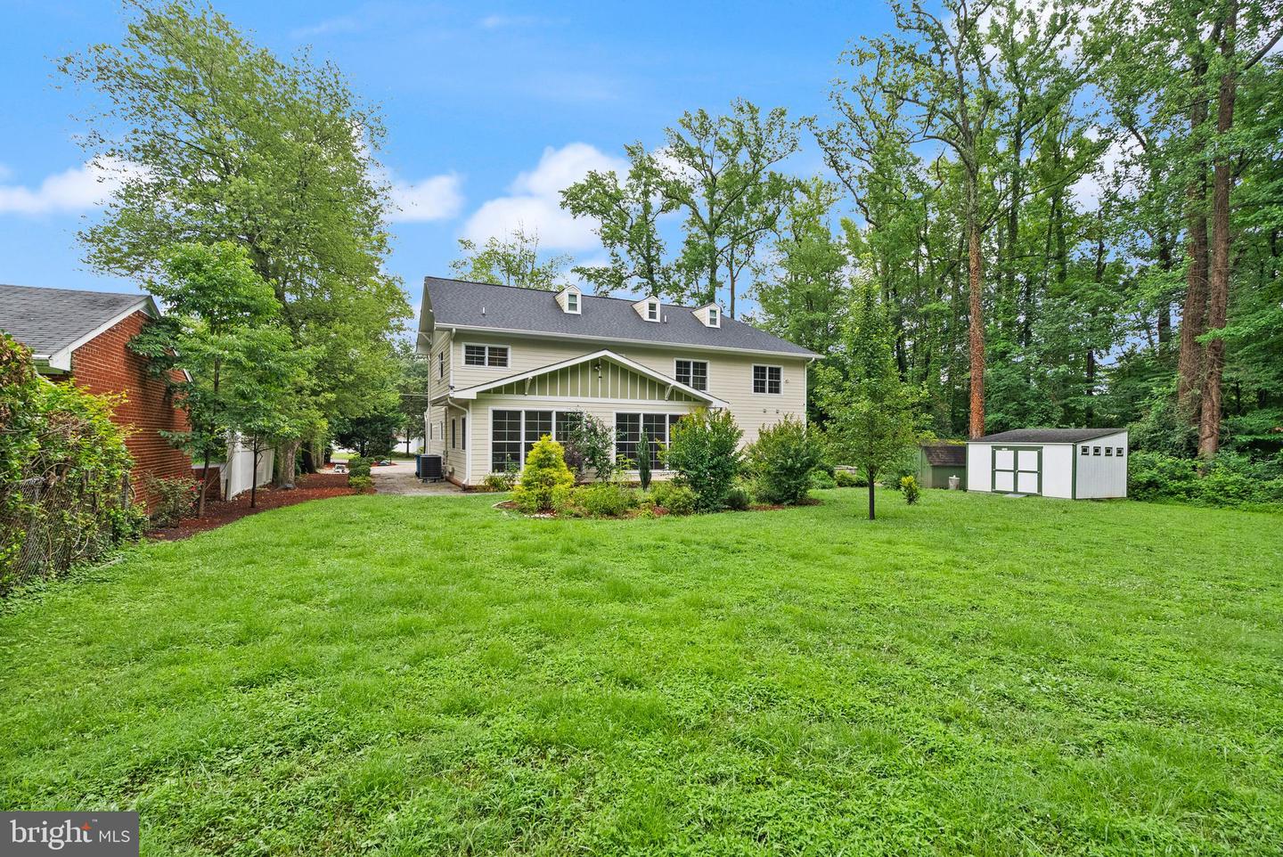 5104 BIRCH LN, ANNANDALE, Virginia 22003, 5 Bedrooms Bedrooms, ,4 BathroomsBathrooms,Residential,For sale,5104 BIRCH LN,VAFX2256010 MLS # VAFX2256010