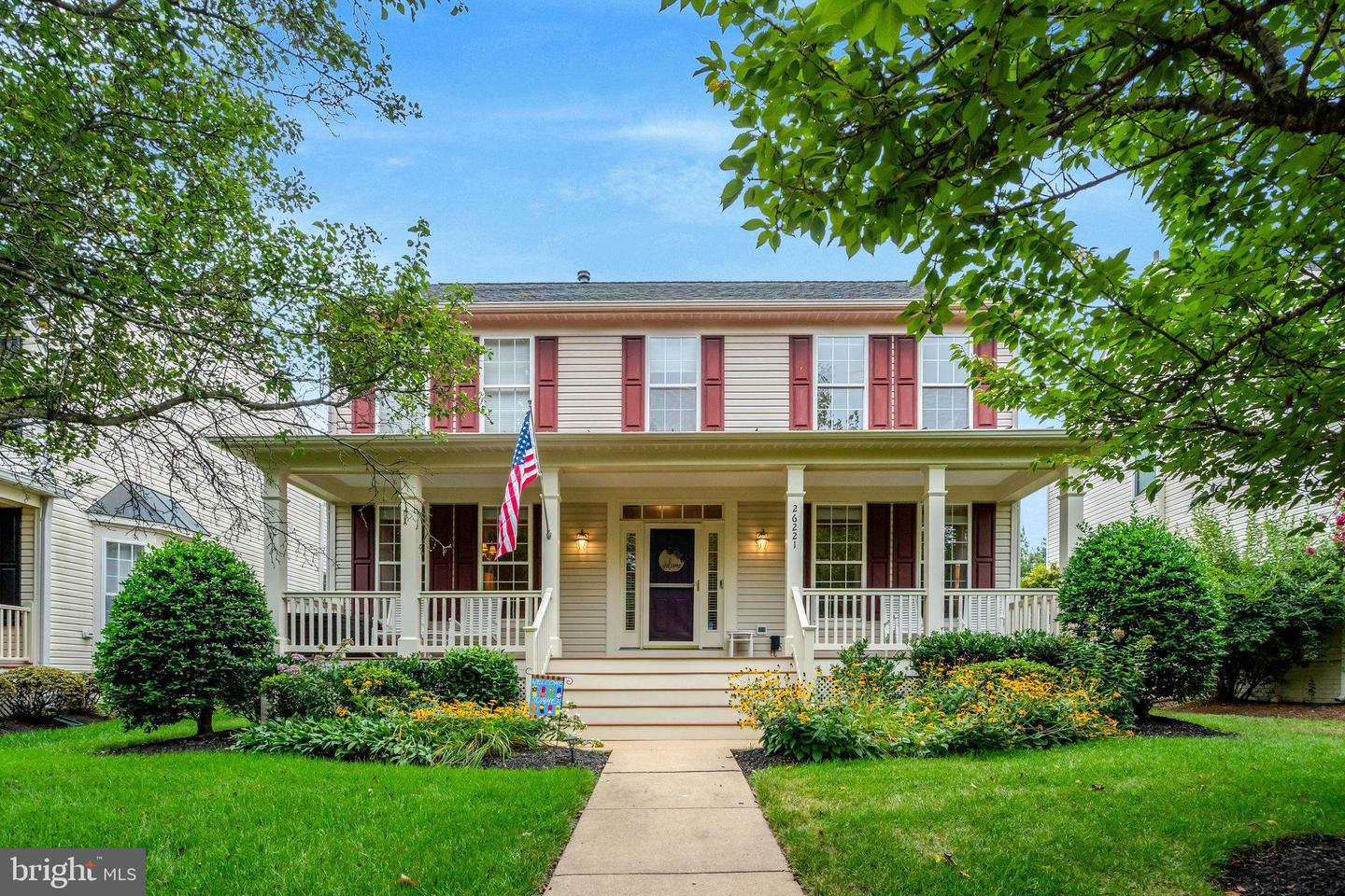 26221 LANDS END DR, CHANTILLY, Virginia 20152, 4 Bedrooms Bedrooms, 15 Rooms Rooms,2 BathroomsBathrooms,Residential,For sale,26221 LANDS END DR,VALO2102888 MLS # VALO2102888