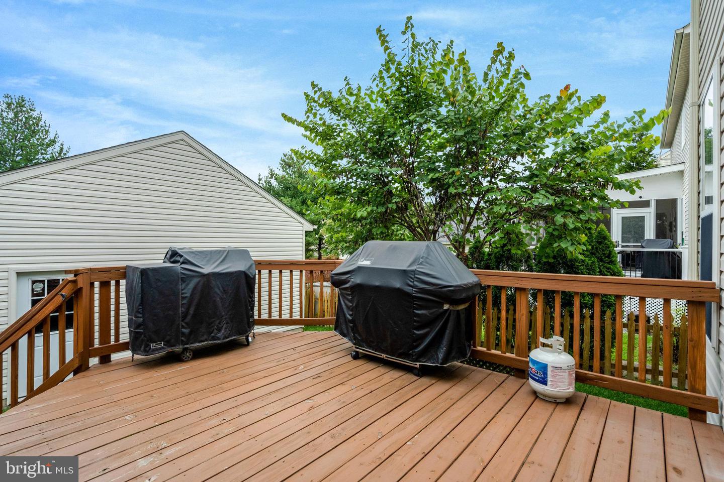 26221 LANDS END DR, CHANTILLY, Virginia 20152, 4 Bedrooms Bedrooms, 15 Rooms Rooms,2 BathroomsBathrooms,Residential,For sale,26221 LANDS END DR,VALO2102888 MLS # VALO2102888