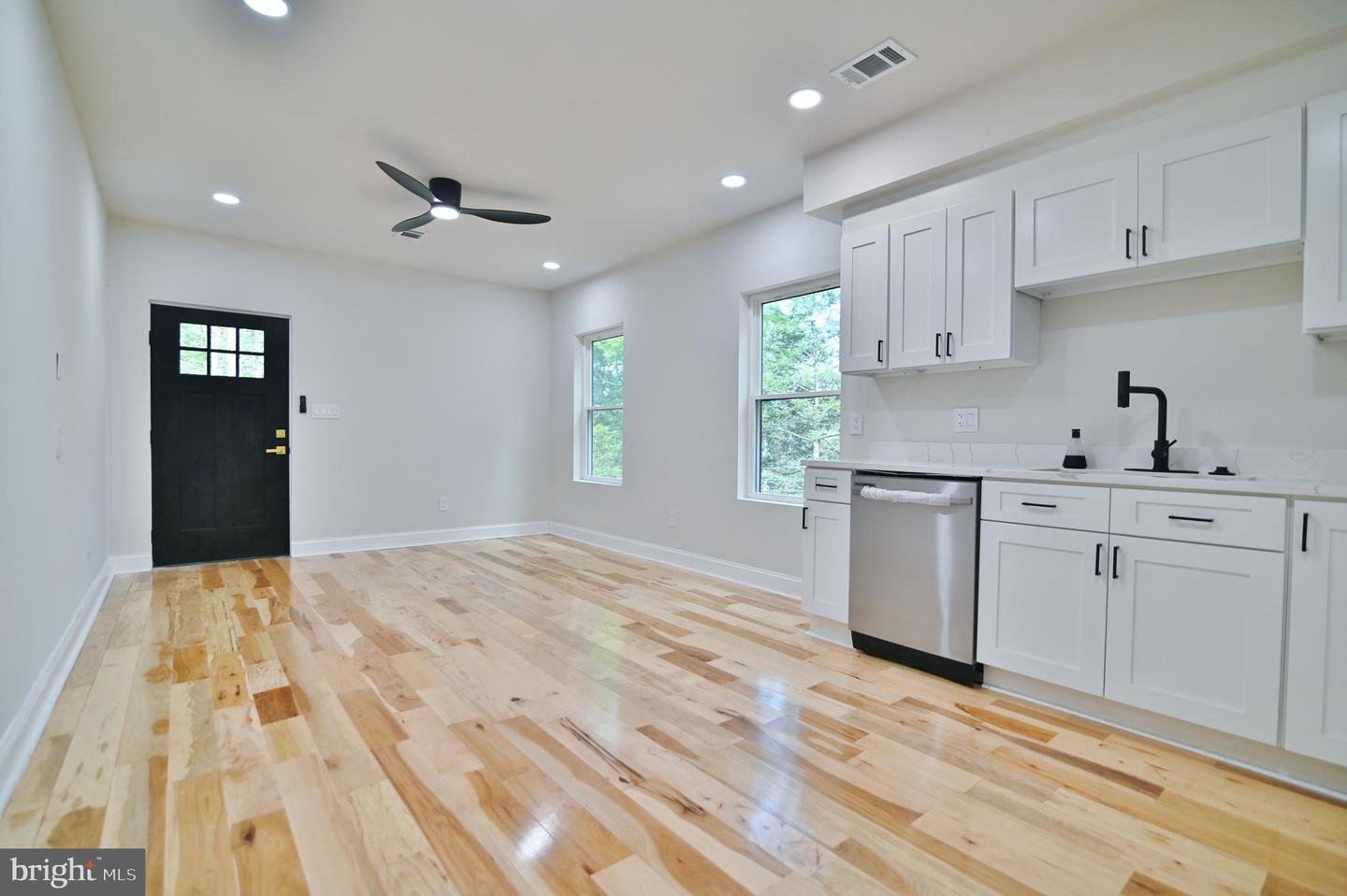 1034 GREENVIEW, BASYE, Virginia 22810, 5 Bedrooms Bedrooms, ,4 BathroomsBathrooms,Residential,For sale,1034 GREENVIEW,VASH2012066 MLS # VASH2012066