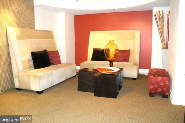 915 E ST NW #702, WASHINGTON, District Of Columbia 20004, 1 Bedroom Bedrooms, ,1 BathroomBathrooms,Residential,For sale,915 E ST NW #702,DCDC2211716 MLS # DCDC2211716