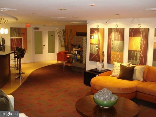915 E ST NW #702, WASHINGTON, District Of Columbia 20004, 1 Bedroom Bedrooms, ,1 BathroomBathrooms,Residential,For sale,915 E ST NW #702,DCDC2211716 MLS # DCDC2211716