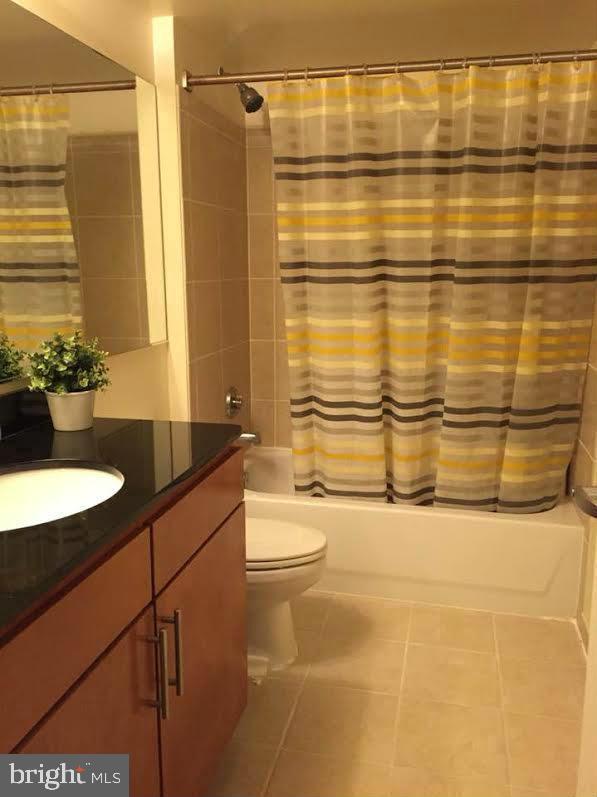915 E ST NW #702, WASHINGTON, District Of Columbia 20004, 1 Bedroom Bedrooms, ,1 BathroomBathrooms,Residential,For sale,915 E ST NW #702,DCDC2211716 MLS # DCDC2211716