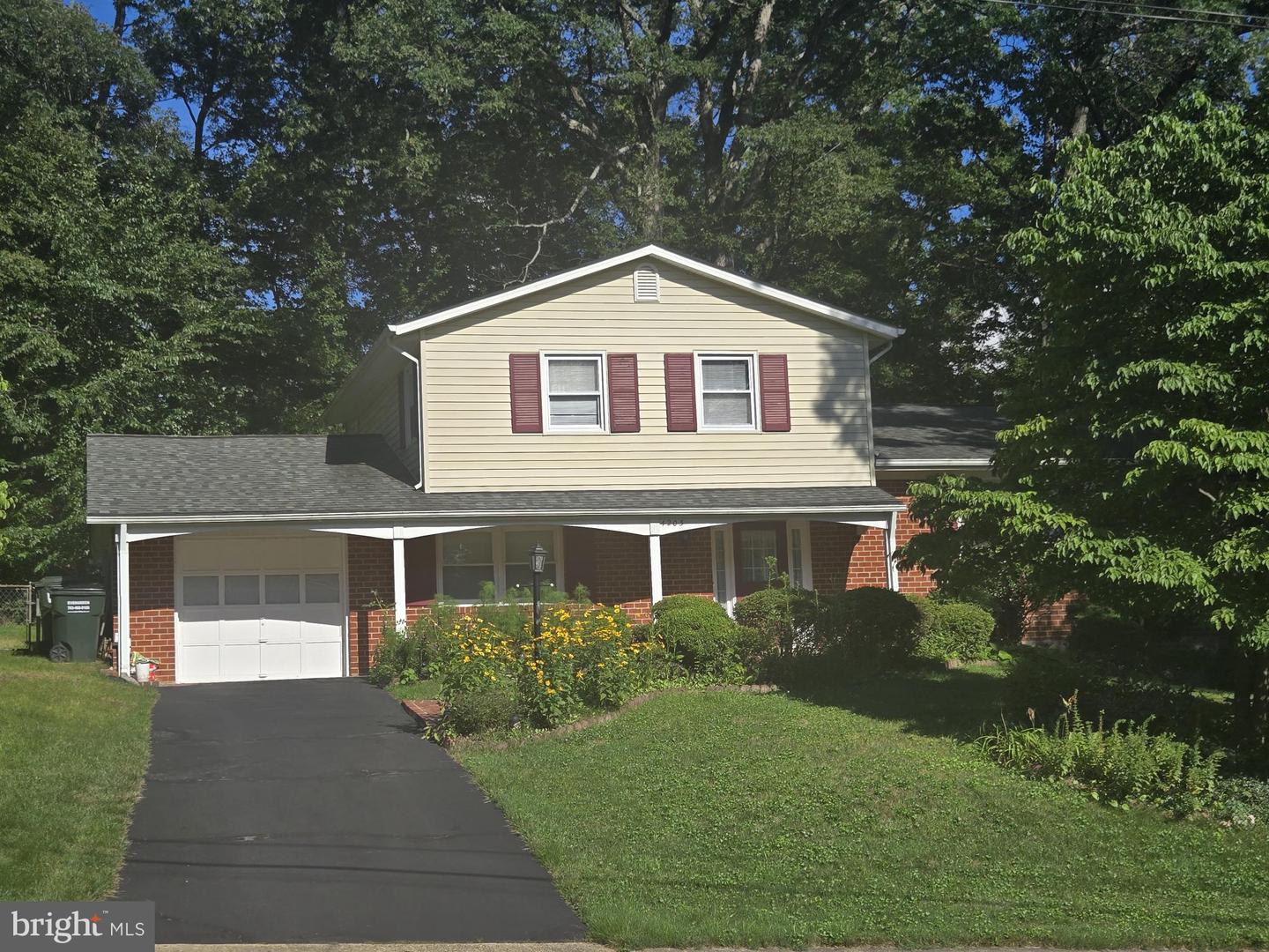 4203 KILBOURNE DR, FAIRFAX, Virginia 22032, 4 Bedrooms Bedrooms, 4 Rooms Rooms,2 BathroomsBathrooms,Residential,For sale,4203 KILBOURNE DR,VAFX2257126 MLS # VAFX2257126