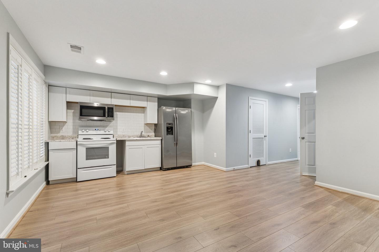 2470 BATTERY HILL CIR, WOODBRIDGE, Virginia 22191, 4 Bedrooms Bedrooms, ,3 BathroomsBathrooms,Residential,For sale,2470 BATTERY HILL CIR,VAPW2099874 MLS # VAPW2099874
