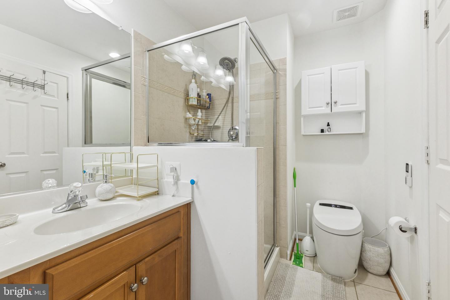 2470 BATTERY HILL CIR, WOODBRIDGE, Virginia 22191, 4 Bedrooms Bedrooms, ,3 BathroomsBathrooms,Residential,For sale,2470 BATTERY HILL CIR,VAPW2099874 MLS # VAPW2099874
