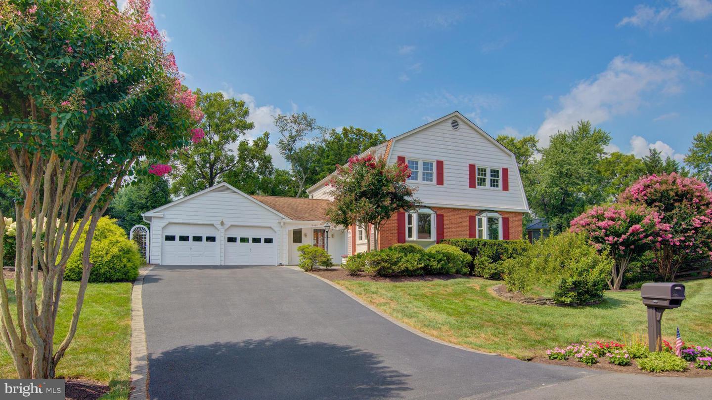 10405 TRUMPETER CT, VIENNA, Virginia 22182, ,Residential,For sale,10405 TRUMPETER CT,VAFX2257690 MLS # VAFX2257690