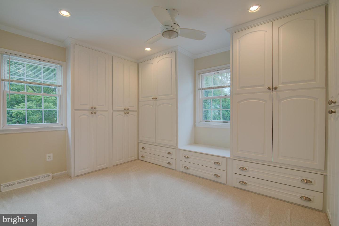 10405 TRUMPETER CT, VIENNA, Virginia 22182, ,Residential,For sale,10405 TRUMPETER CT,VAFX2257690 MLS # VAFX2257690