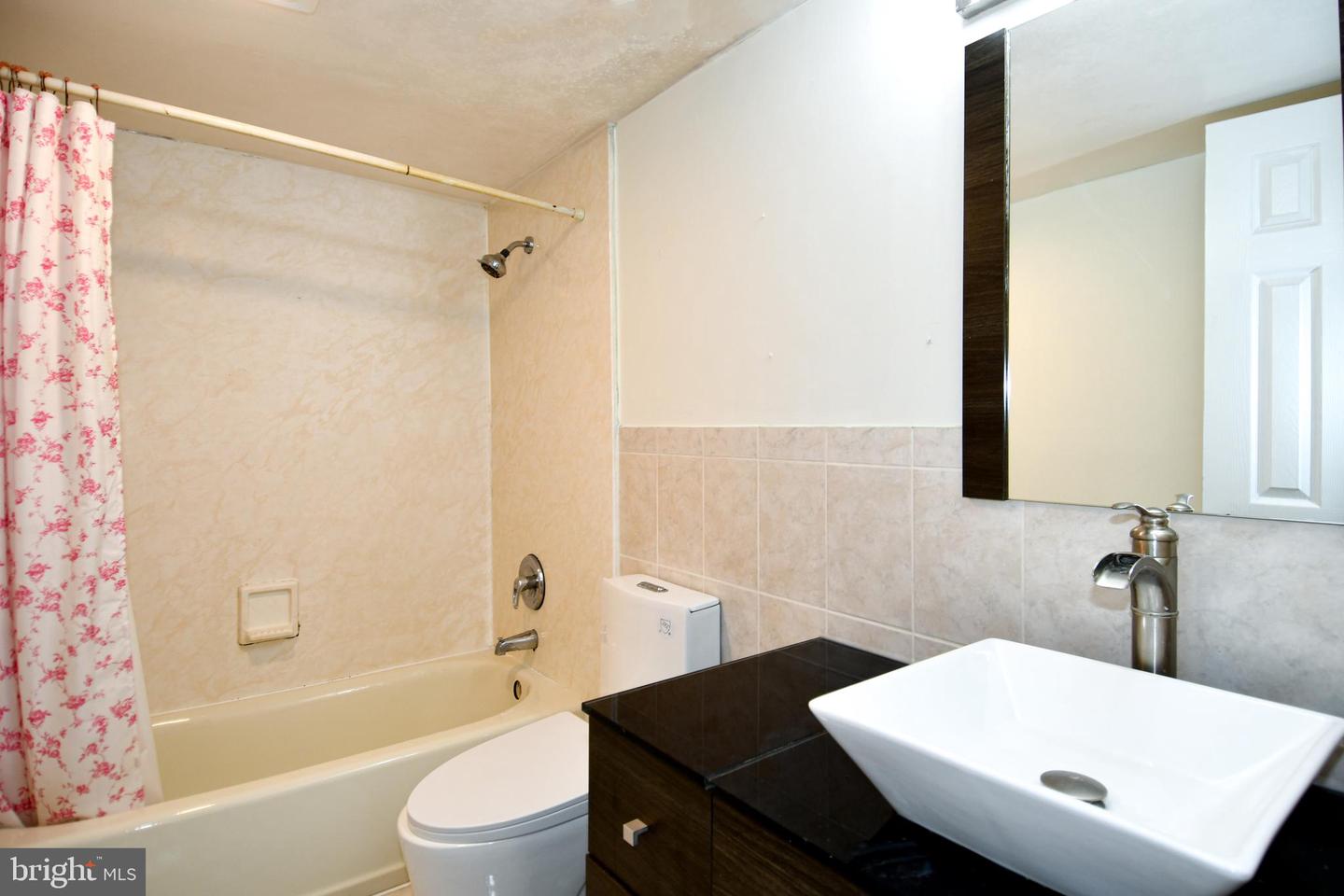 12703 LONGLEAF LN, HERNDON, Virginia 20170, 4 Bedrooms Bedrooms, ,2 BathroomsBathrooms,Residential,For sale,12703 LONGLEAF LN,VAFX2257702 MLS # VAFX2257702
