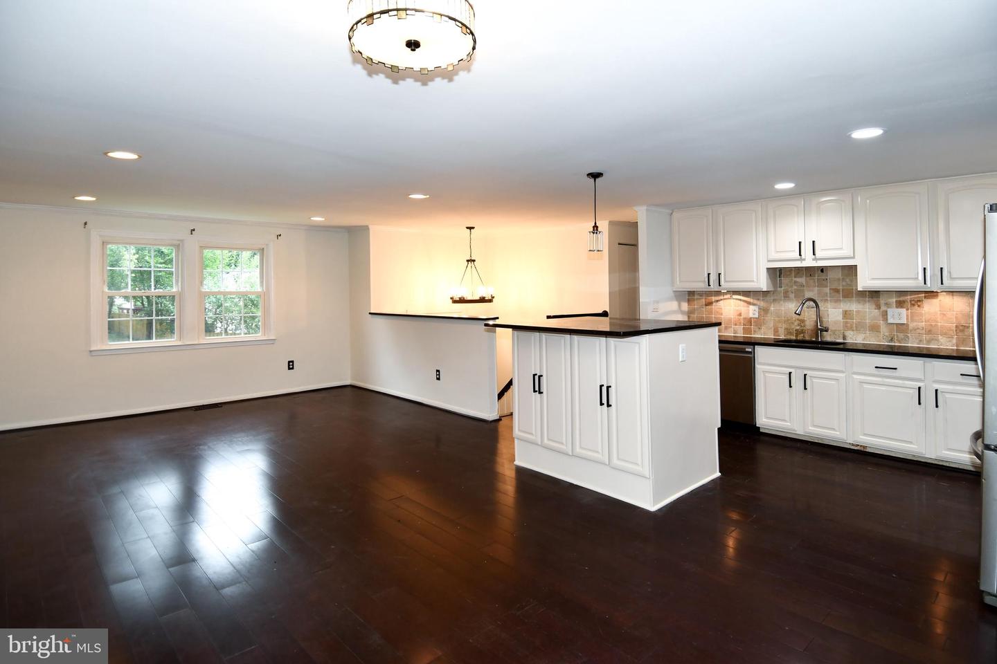 12703 LONGLEAF LN, HERNDON, Virginia 20170, 4 Bedrooms Bedrooms, ,2 BathroomsBathrooms,Residential,For sale,12703 LONGLEAF LN,VAFX2257702 MLS # VAFX2257702