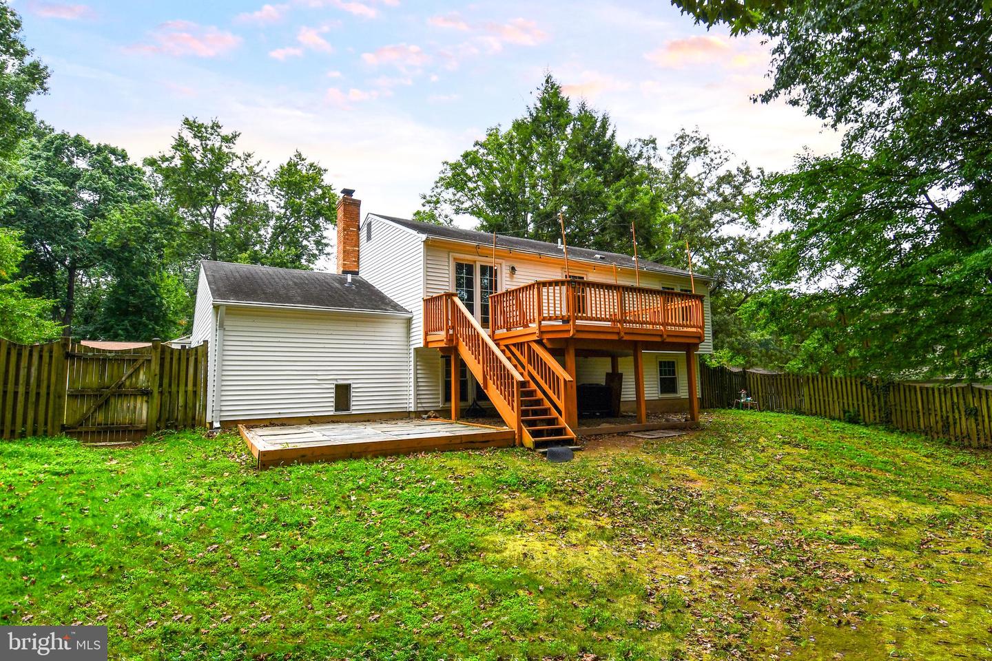 12703 LONGLEAF LN, HERNDON, Virginia 20170, 4 Bedrooms Bedrooms, ,2 BathroomsBathrooms,Residential,For sale,12703 LONGLEAF LN,VAFX2257702 MLS # VAFX2257702