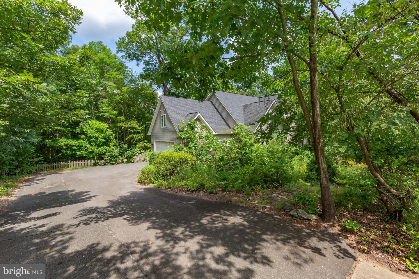 1021 ALBERT RENNOLDS D, FREDERICKSBURG, Virginia 22401, 5 Bedrooms Bedrooms, ,4 BathroomsBathrooms,Residential,For sale,1021 ALBERT RENNOLDS D,VAFB2008658 MLS # VAFB2008658 1021 ALBERT RENNOLDS D, FREDERICKSBURG, Virginia 22401, 5 Bedrooms Bedrooms, ,4 BathroomsBathrooms,Residential,For sale,1021 ALBERT RENNOLDS D,VAFB2008658 MLS # VAFB2008658