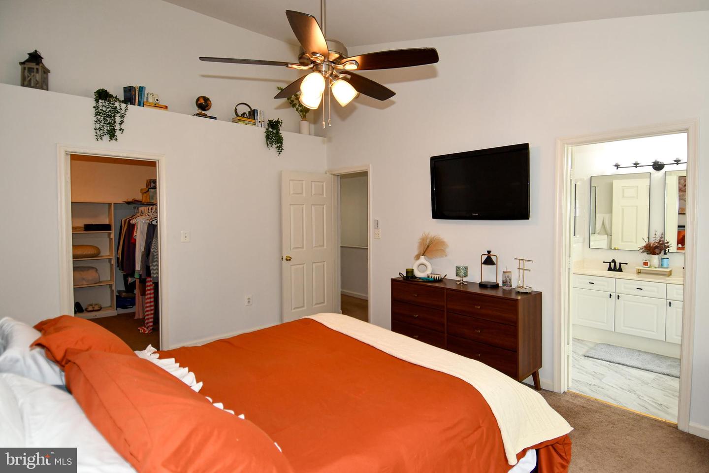 809 TWIN BROOK LN, STAFFORD, Virginia 22554, 3 Bedrooms Bedrooms, ,3 BathroomsBathrooms,Residential,For sale,809 TWIN BROOK LN,VAST2041192 MLS # VAST2041192