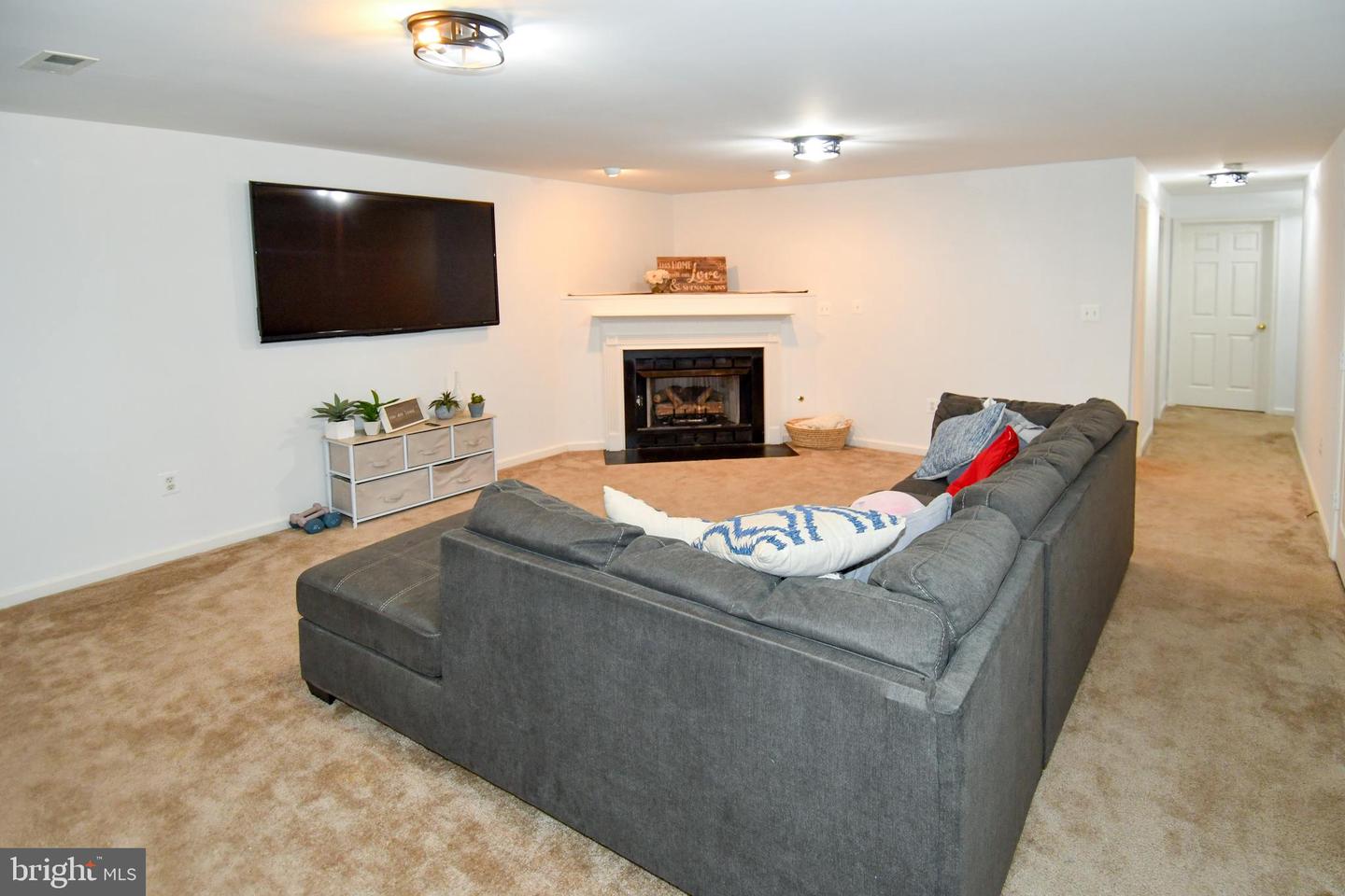 809 TWIN BROOK LN, STAFFORD, Virginia 22554, 3 Bedrooms Bedrooms, ,3 BathroomsBathrooms,Residential,For sale,809 TWIN BROOK LN,VAST2041192 MLS # VAST2041192