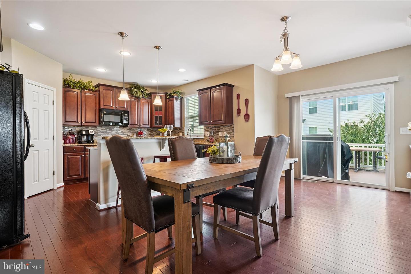 15017 SPRIGGS VALLEY CT, WOODBRIDGE, Virginia 22193, 5 Bedrooms Bedrooms, 9 Rooms Rooms,4 BathroomsBathrooms,Residential,For sale,15017 SPRIGGS VALLEY CT,VAPW2100198 MLS # VAPW2100198