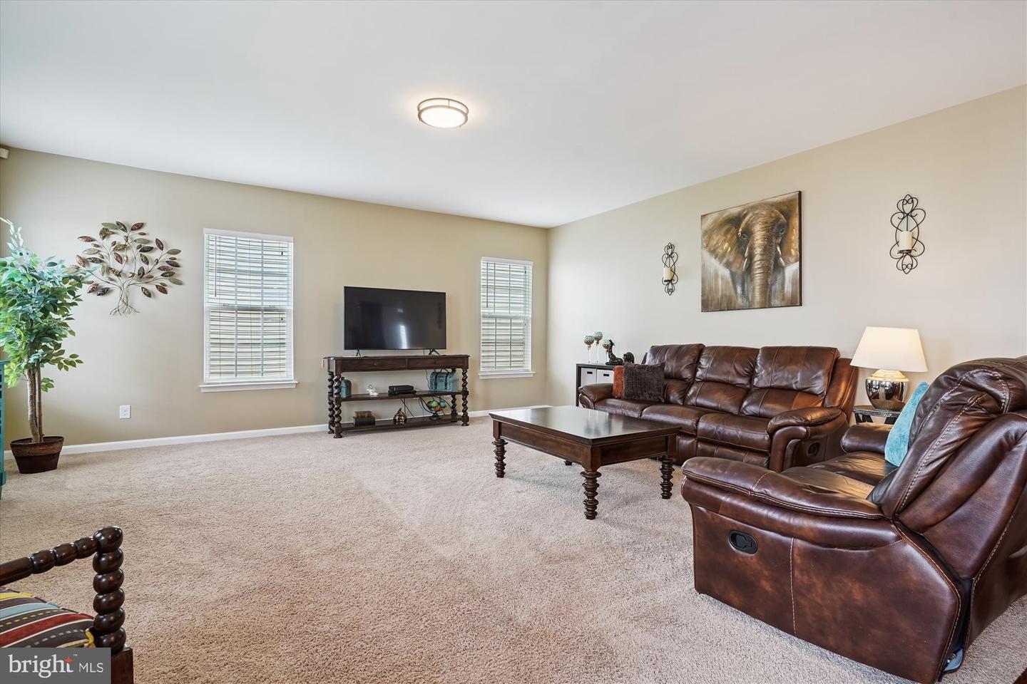15017 SPRIGGS VALLEY CT, WOODBRIDGE, Virginia 22193, 5 Bedrooms Bedrooms, 9 Rooms Rooms,4 BathroomsBathrooms,Residential,For sale,15017 SPRIGGS VALLEY CT,VAPW2100198 MLS # VAPW2100198