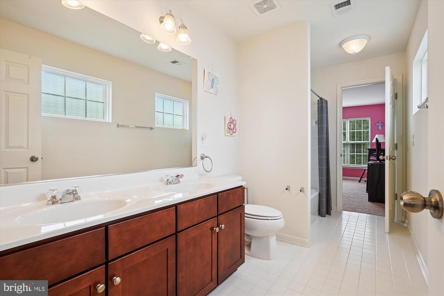 15017 SPRIGGS VALLEY CT, WOODBRIDGE, Virginia 22193, 5 Bedrooms Bedrooms, 9 Rooms Rooms,4 BathroomsBathrooms,Residential,For sale,15017 SPRIGGS VALLEY CT,VAPW2100198 MLS # VAPW2100198