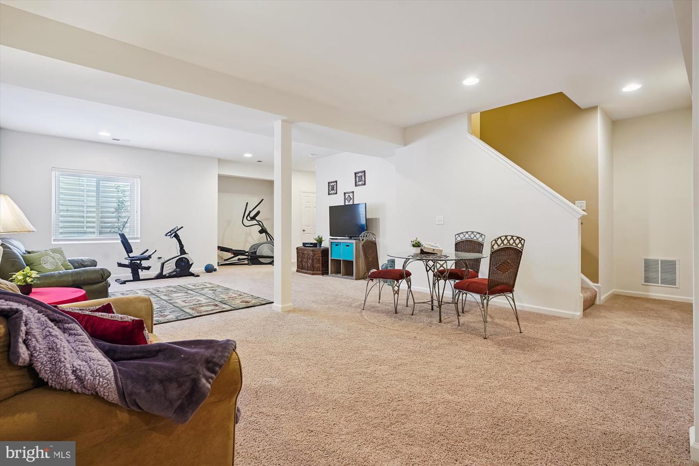 15017 SPRIGGS VALLEY CT, WOODBRIDGE, Virginia 22193, 5 Bedrooms Bedrooms, 9 Rooms Rooms,4 BathroomsBathrooms,Residential,For sale,15017 SPRIGGS VALLEY CT,VAPW2100198 MLS # VAPW2100198