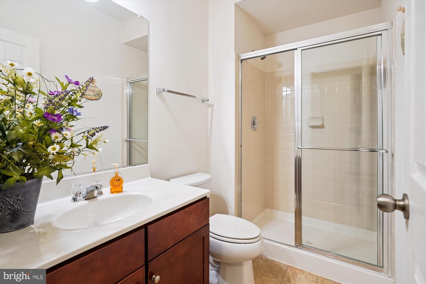 15017 SPRIGGS VALLEY CT, WOODBRIDGE, Virginia 22193, 5 Bedrooms Bedrooms, 9 Rooms Rooms,4 BathroomsBathrooms,Residential,For sale,15017 SPRIGGS VALLEY CT,VAPW2100198 MLS # VAPW2100198