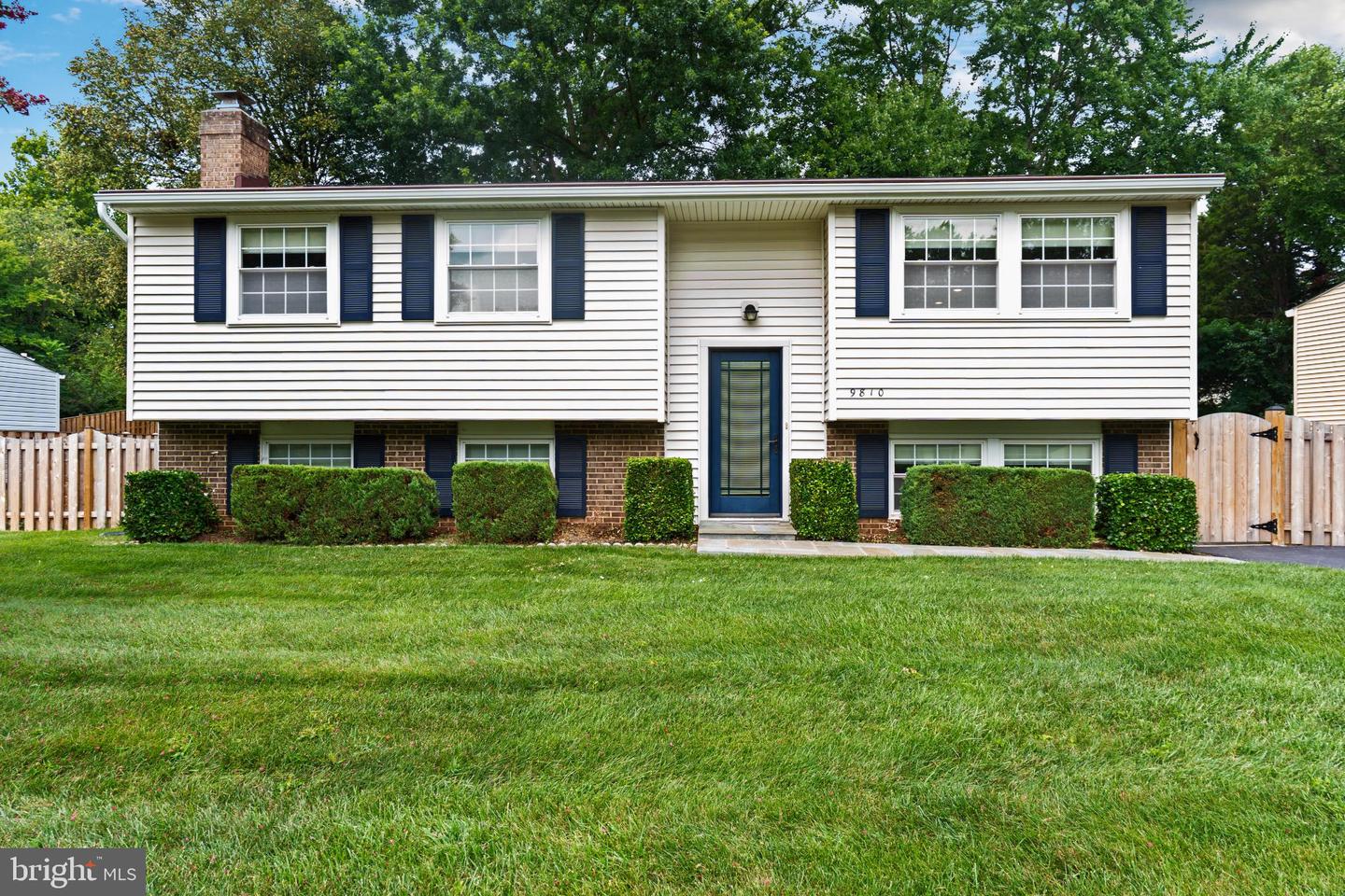 9810 BRIGHTLEA DR, VIENNA, Virginia 22181, 4 Bedrooms Bedrooms, 6 Rooms Rooms,2 BathroomsBathrooms,Residential,For sale,9810 BRIGHTLEA DR,VAFX2258072 MLS # VAFX2258072
