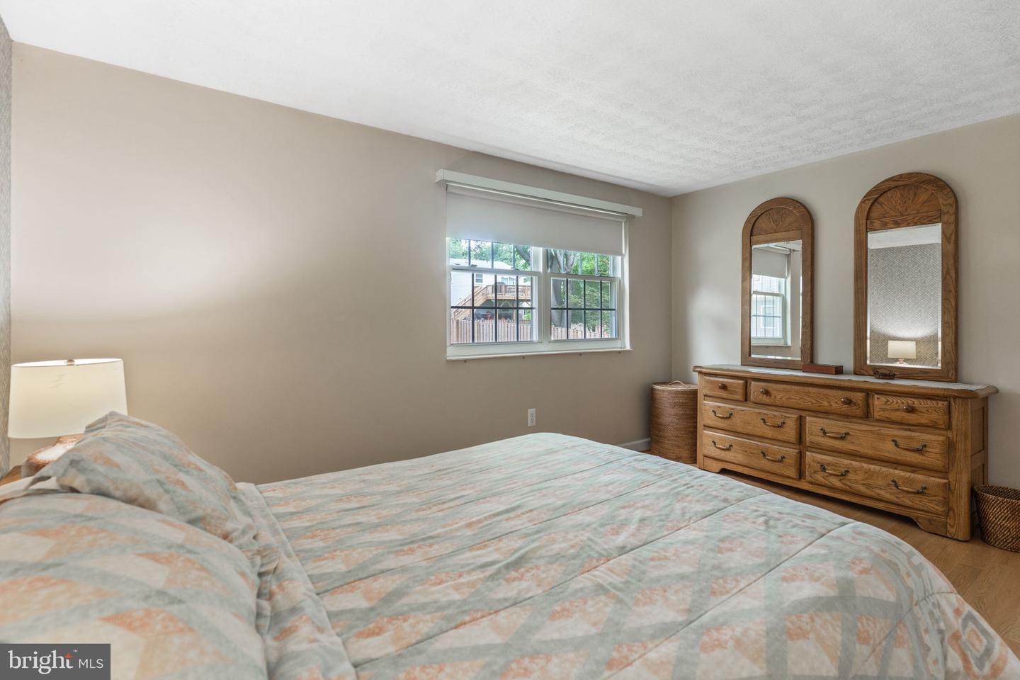 9810 BRIGHTLEA DR, VIENNA, Virginia 22181, 4 Bedrooms Bedrooms, 6 Rooms Rooms,2 BathroomsBathrooms,Residential,For sale,9810 BRIGHTLEA DR,VAFX2258072 MLS # VAFX2258072