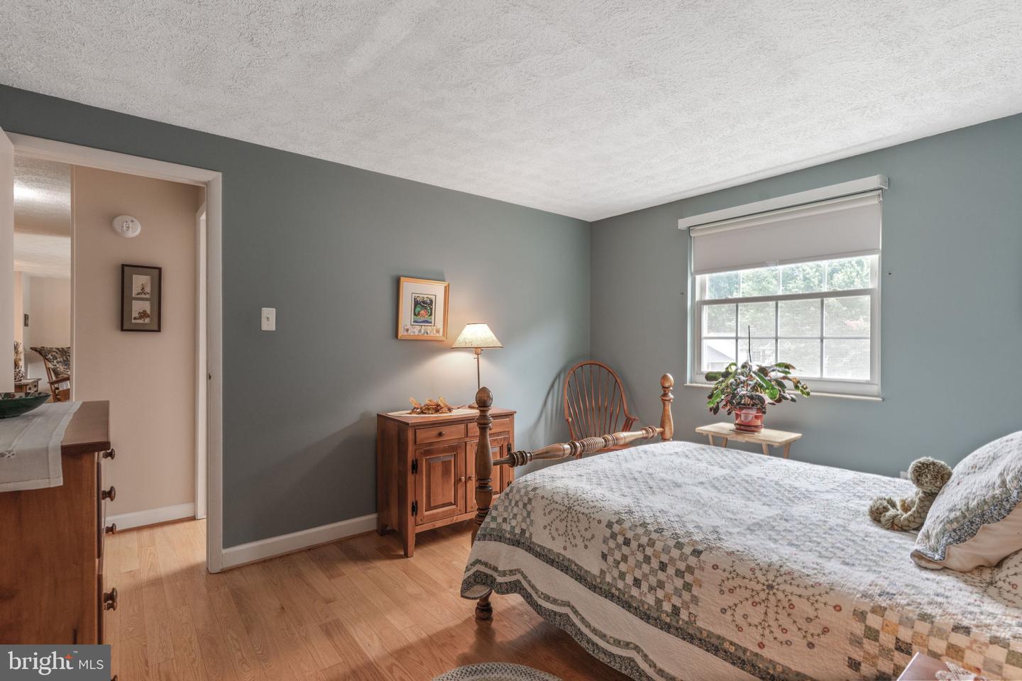 9810 BRIGHTLEA DR, VIENNA, Virginia 22181, 4 Bedrooms Bedrooms, 6 Rooms Rooms,2 BathroomsBathrooms,Residential,For sale,9810 BRIGHTLEA DR,VAFX2258072 MLS # VAFX2258072