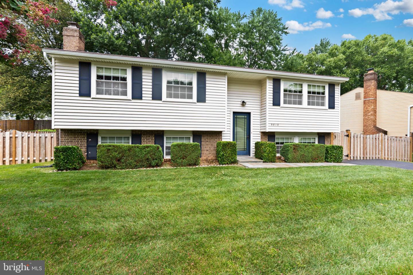 9810 BRIGHTLEA DR, VIENNA, Virginia 22181, 4 Bedrooms Bedrooms, 6 Rooms Rooms,2 BathroomsBathrooms,Residential,For sale,9810 BRIGHTLEA DR,VAFX2258072 MLS # VAFX2258072