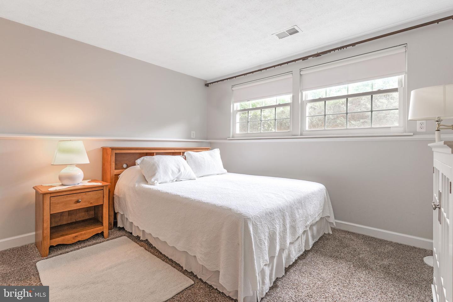 9810 BRIGHTLEA DR, VIENNA, Virginia 22181, 4 Bedrooms Bedrooms, 6 Rooms Rooms,2 BathroomsBathrooms,Residential,For sale,9810 BRIGHTLEA DR,VAFX2258072 MLS # VAFX2258072