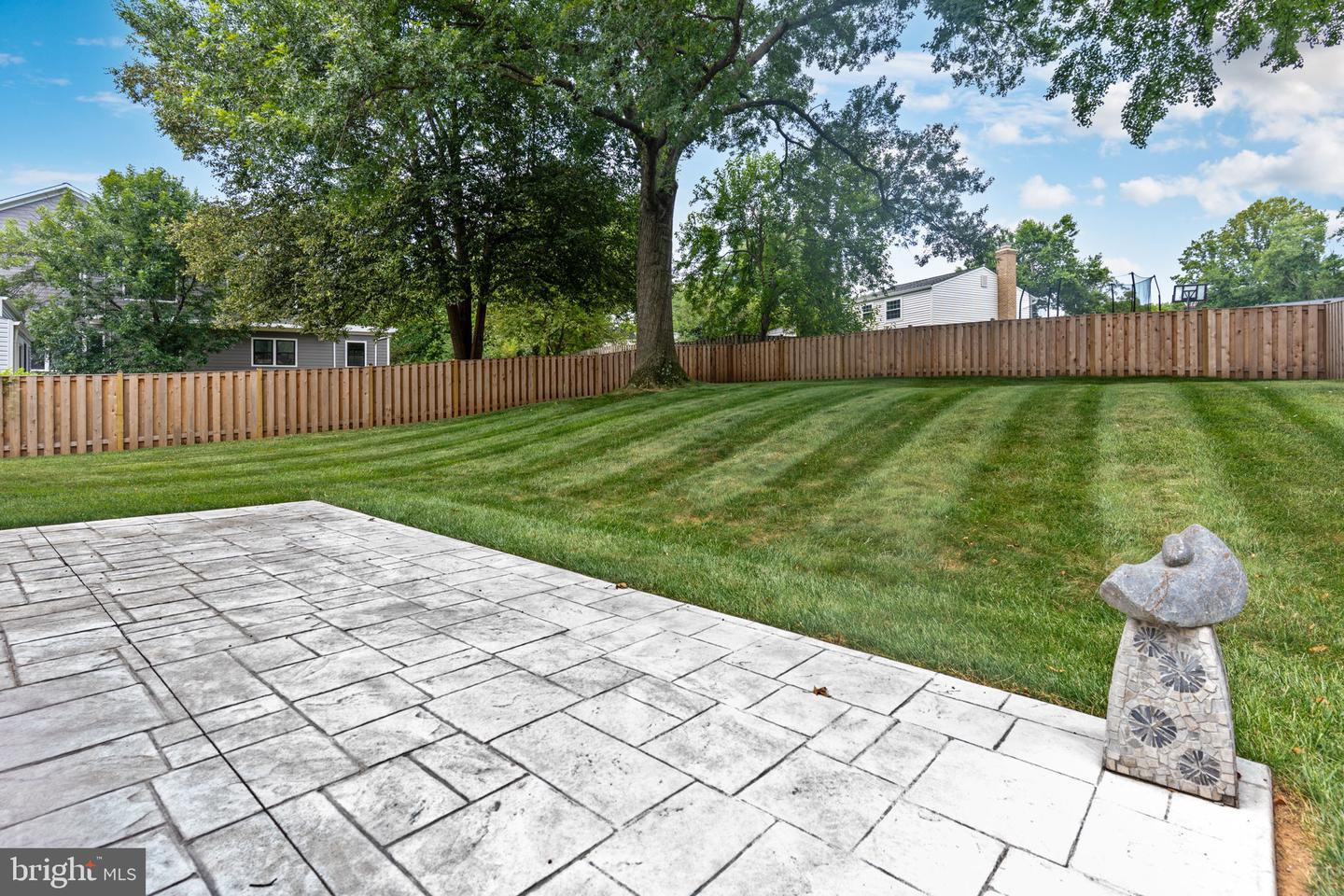 9810 BRIGHTLEA DR, VIENNA, Virginia 22181, 4 Bedrooms Bedrooms, 6 Rooms Rooms,2 BathroomsBathrooms,Residential,For sale,9810 BRIGHTLEA DR,VAFX2258072 MLS # VAFX2258072