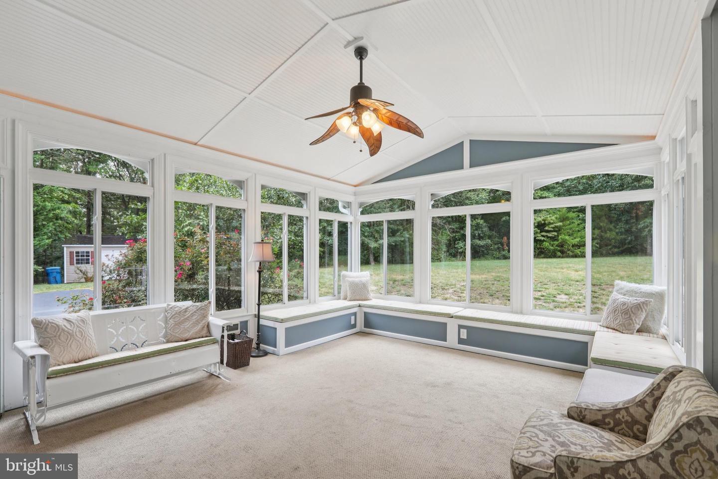 42804 APPALOOSA TRAIL CT, CHANTILLY, Virginia 20152, 5 Bedrooms Bedrooms, ,5 BathroomsBathrooms,Residential,For sale,42804 APPALOOSA TRAIL CT,VALO2103512 MLS # VALO2103512