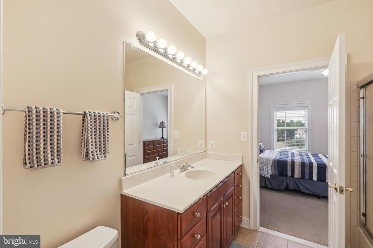 42804 APPALOOSA TRAIL CT, CHANTILLY, Virginia 20152, 5 Bedrooms Bedrooms, ,5 BathroomsBathrooms,Residential,For sale,42804 APPALOOSA TRAIL CT,VALO2103512 MLS # VALO2103512