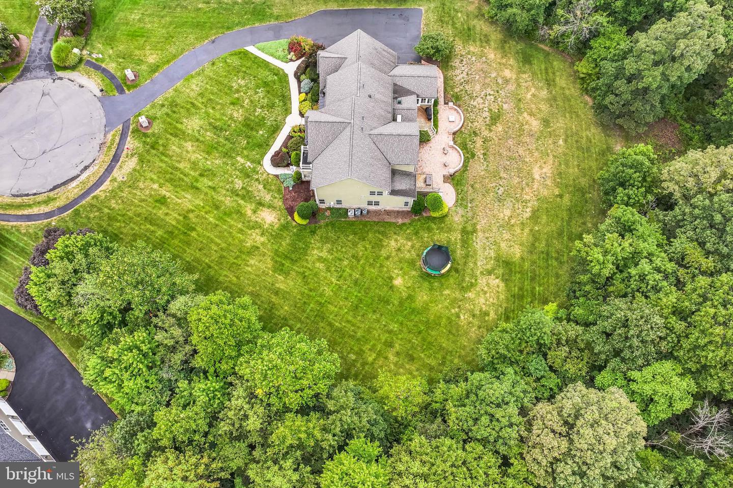 42804 APPALOOSA TRAIL CT, CHANTILLY, Virginia 20152, 5 Bedrooms Bedrooms, ,5 BathroomsBathrooms,Residential,For sale,42804 APPALOOSA TRAIL CT,VALO2103512 MLS # VALO2103512