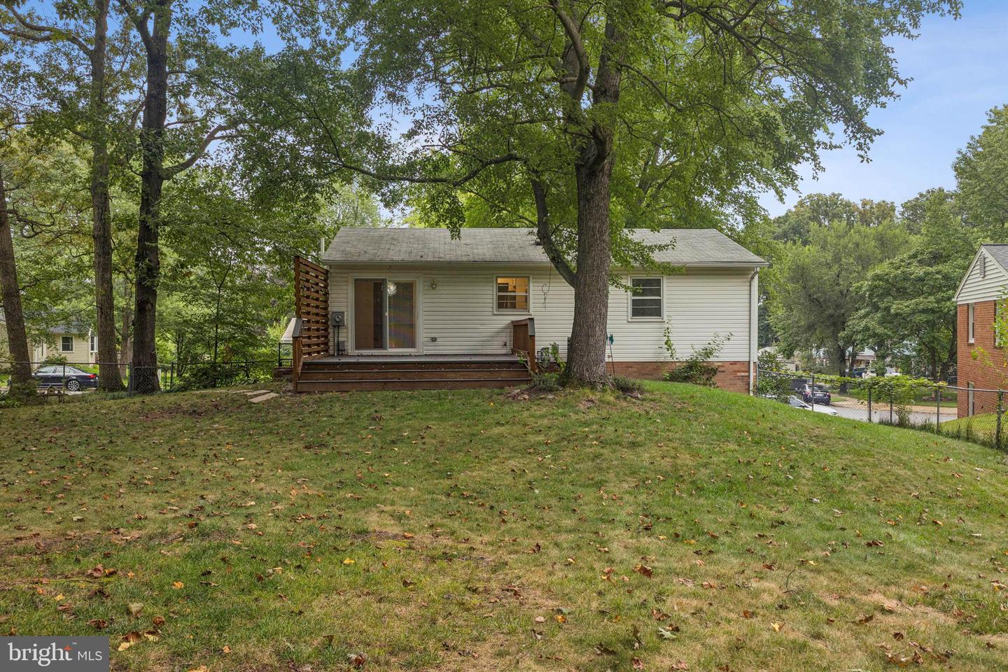 13719 MCGILL DR, CHANTILLY, Virginia 20151, 4 Bedrooms Bedrooms, ,2 BathroomsBathrooms,Residential,For sale,13719 MCGILL DR,VAFX2258856 MLS # VAFX2258856
