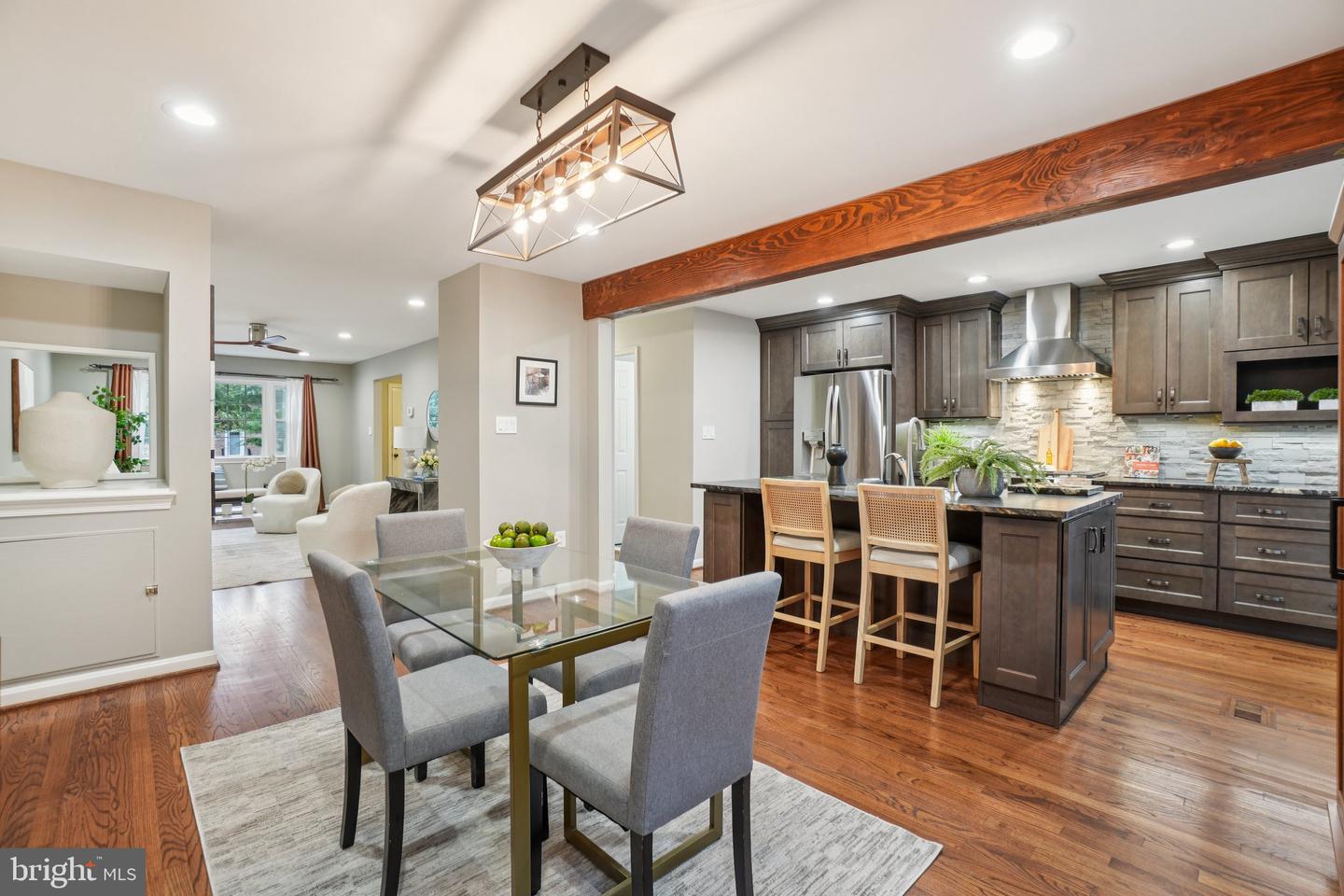 3321 SPRING LN, FALLS CHURCH, Virginia 22041, 3 Bedrooms Bedrooms, ,2 BathroomsBathrooms,Residential,For sale,3321 SPRING LN,VAFX2258930 MLS # VAFX2258930