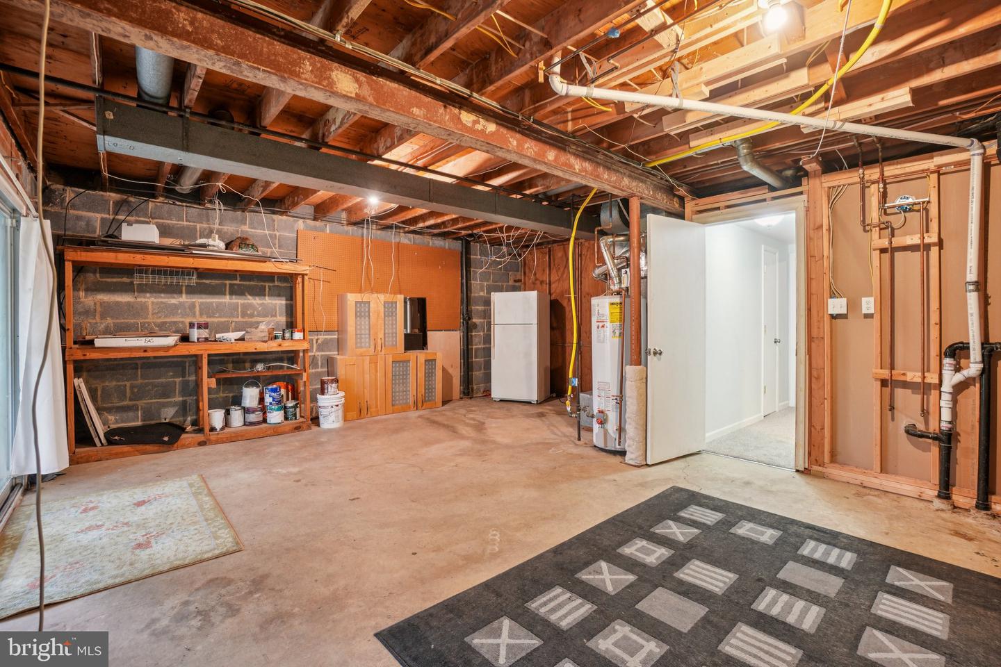 3321 SPRING LN, FALLS CHURCH, Virginia 22041, 3 Bedrooms Bedrooms, ,2 BathroomsBathrooms,Residential,For sale,3321 SPRING LN,VAFX2258930 MLS # VAFX2258930