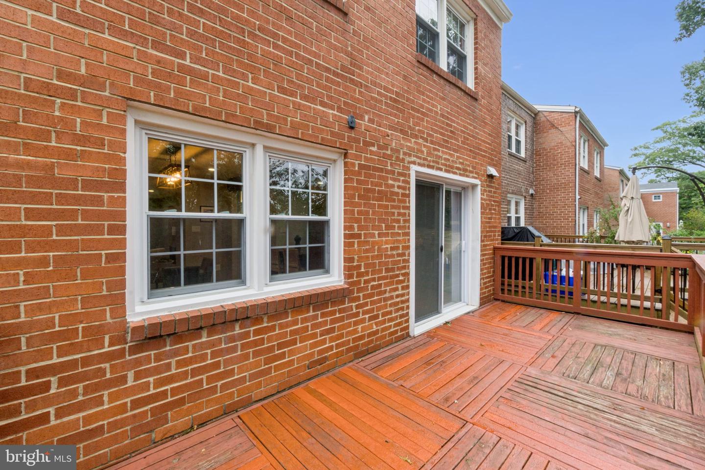 3321 SPRING LN, FALLS CHURCH, Virginia 22041, 3 Bedrooms Bedrooms, ,2 BathroomsBathrooms,Residential,For sale,3321 SPRING LN,VAFX2258930 MLS # VAFX2258930