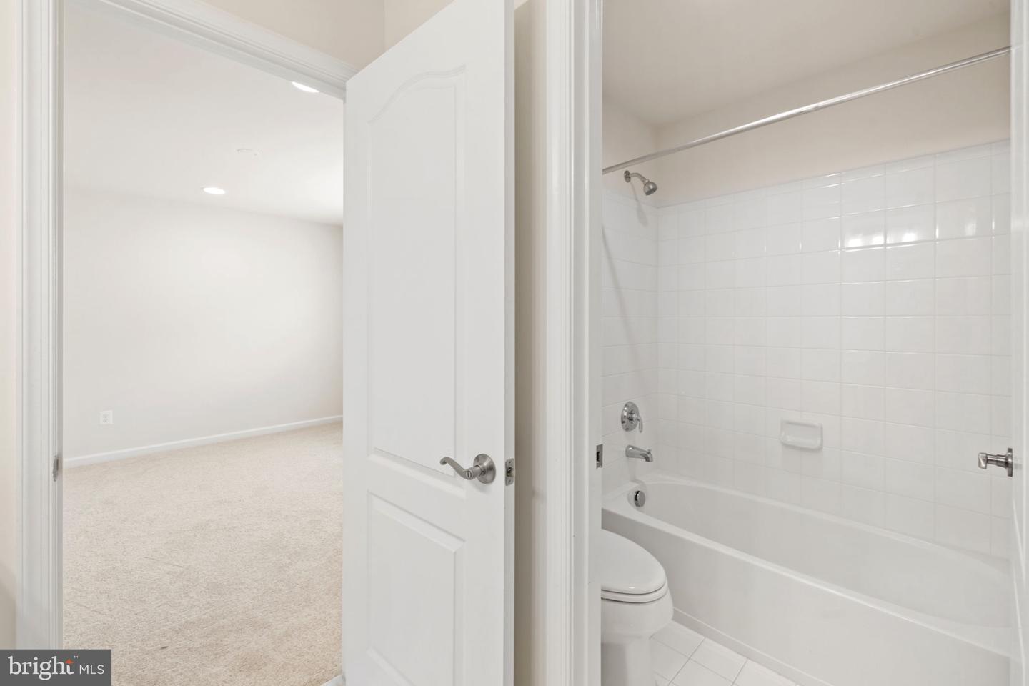 24821 BEARDGRASS PL, ALDIE, Virginia 20105, 5 Bedrooms Bedrooms, ,5 BathroomsBathrooms,Residential,For sale,24821 BEARDGRASS PL,VALO2103704 MLS # VALO2103704