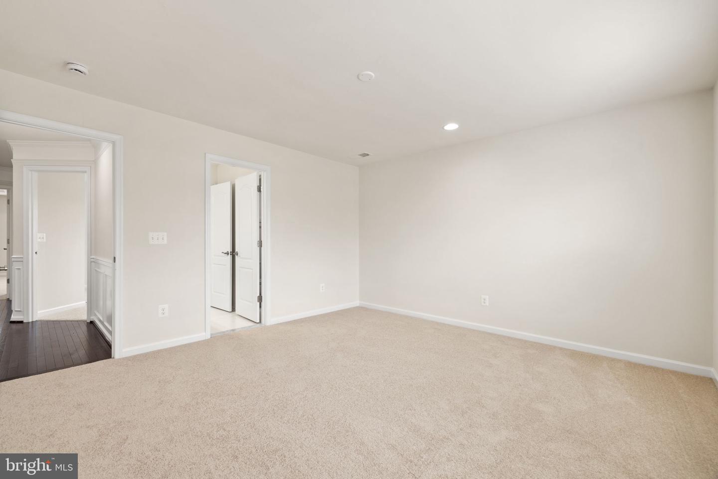 24821 BEARDGRASS PL, ALDIE, Virginia 20105, 5 Bedrooms Bedrooms, ,5 BathroomsBathrooms,Residential,For sale,24821 BEARDGRASS PL,VALO2103704 MLS # VALO2103704