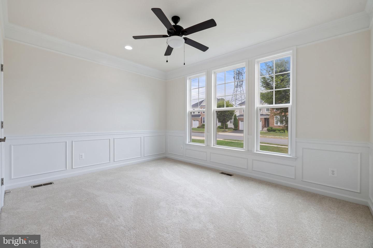 24821 BEARDGRASS PL, ALDIE, Virginia 20105, 5 Bedrooms Bedrooms, ,5 BathroomsBathrooms,Residential,For sale,24821 BEARDGRASS PL,VALO2103704 MLS # VALO2103704
