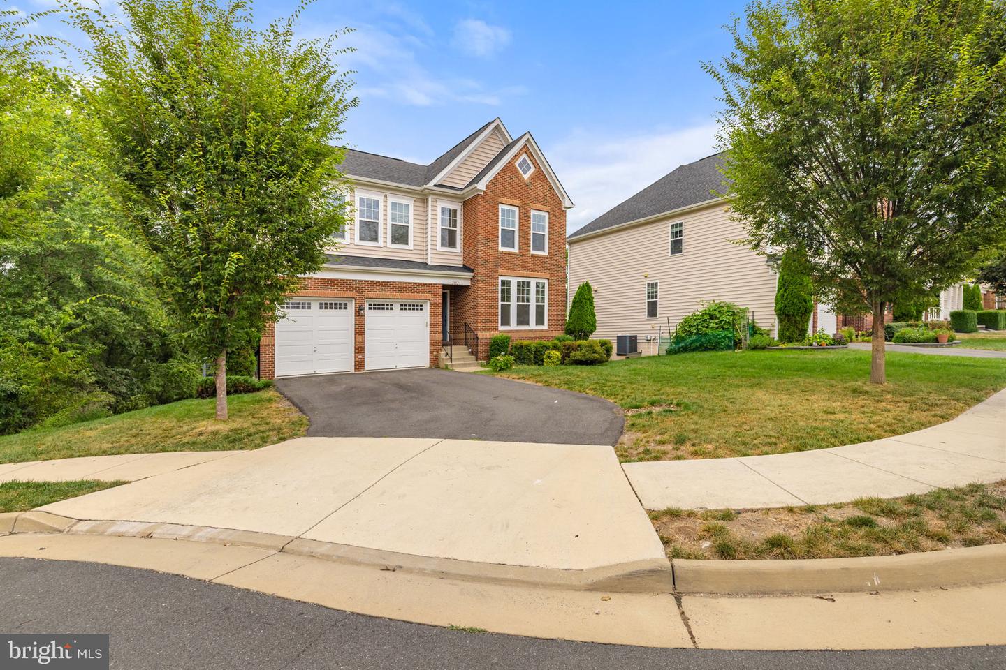 24821 BEARDGRASS PL, ALDIE, Virginia 20105, 5 Bedrooms Bedrooms, ,5 BathroomsBathrooms,Residential,For sale,24821 BEARDGRASS PL,VALO2103704 MLS # VALO2103704