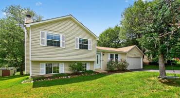 8763 COLD PLAIN CT, SPRINGFIELD, Virginia 22153, 4 Bedrooms Bedrooms, ,3 BathroomsBathrooms,Residential,For sale,8763 COLD PLAIN CT,VAFX2259874 MLS # VAFX2259874