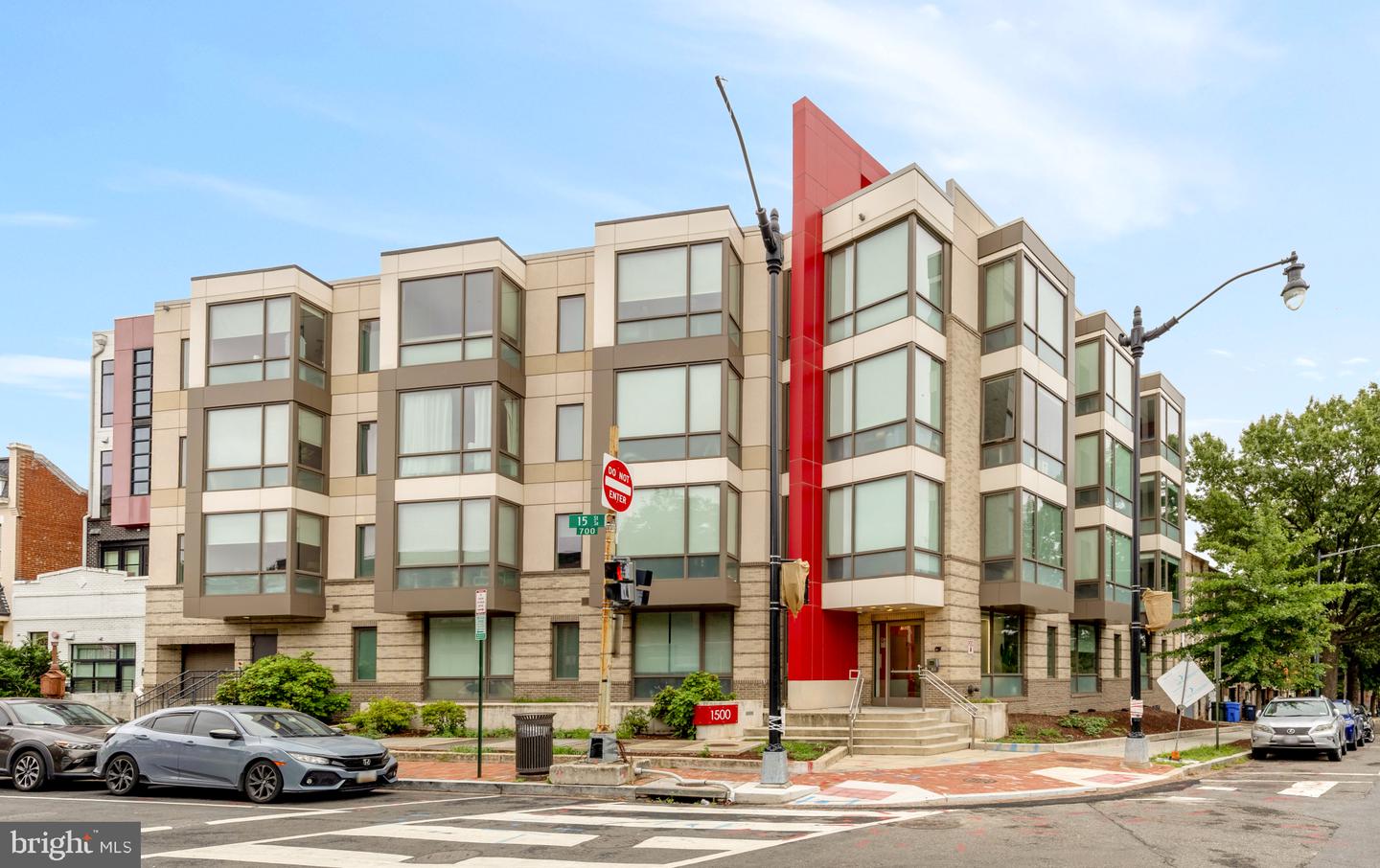 1500 PENNSYLVANIA AVE SE #305, WASHINGTON, District Of Columbia 20003, 1 Bedroom Bedrooms, ,1 BathroomBathrooms,Residential,For sale,1500 PENNSYLVANIA AVE SE #305,DCDC2214548 MLS # DCDC2214548