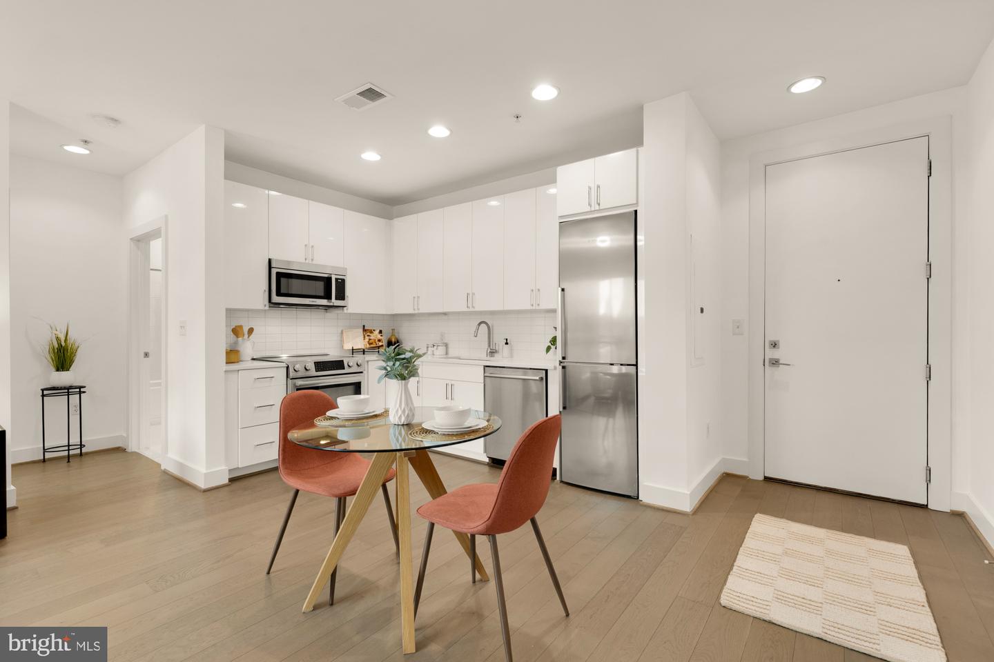 1500 PENNSYLVANIA AVE SE #305, WASHINGTON, District Of Columbia 20003, 1 Bedroom Bedrooms, ,1 BathroomBathrooms,Residential,For sale,1500 PENNSYLVANIA AVE SE #305,DCDC2214548 MLS # DCDC2214548