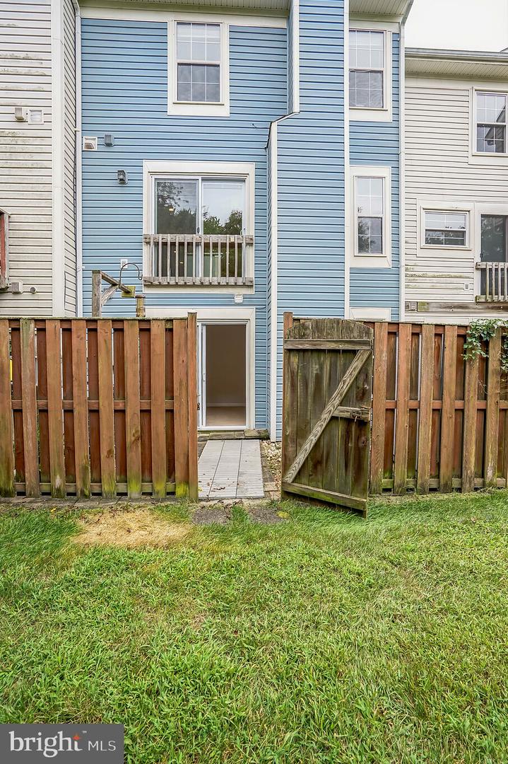 21668 CALAMARY CIR, STERLING, Virginia 20164, 4 Bedrooms Bedrooms, ,3 BathroomsBathrooms,Residential,For sale,21668 CALAMARY CIR,VALO2104836 MLS # VALO2104836