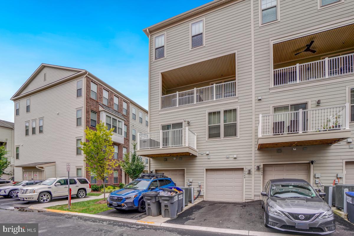 408-B PULLMAN PL, MANASSAS PARK, Virginia 20111, 3 Bedrooms Bedrooms, ,2 BathroomsBathrooms,Residential,For sale,408-B PULLMAN PL,VAMP2003250 MLS # VAMP2003250