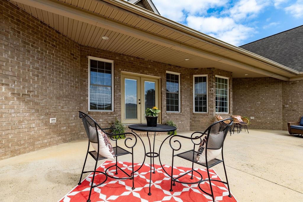 448 STUARTS DRAFT HWY, STAUNTON, Virginia 24401, 3 Bedrooms Bedrooms, ,2 BathroomsBathrooms,Residential,448 STUARTS DRAFT HWY,668141 MLS # 668141