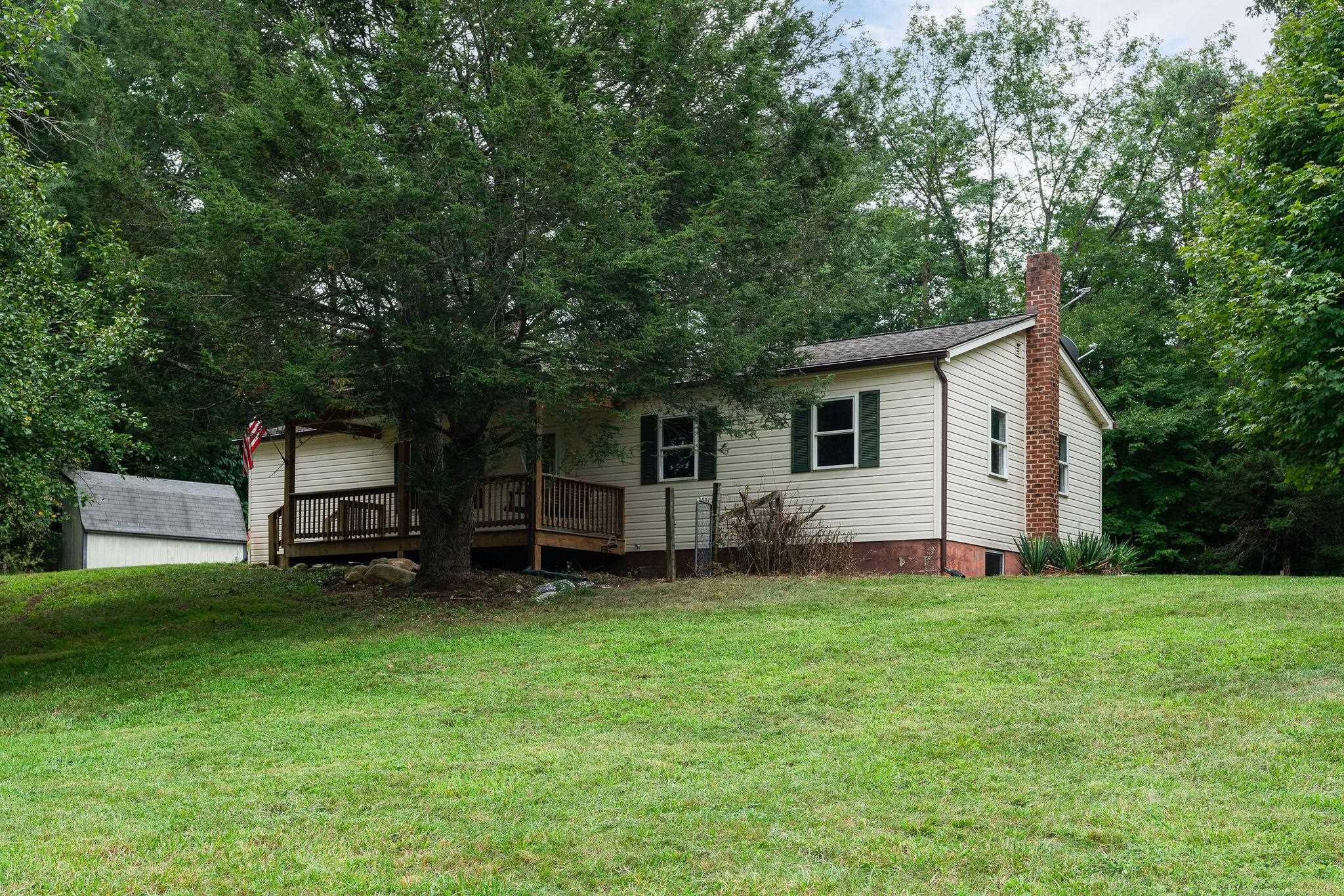 5264 COLD SPRINGS RD, RAPHINE, Virginia 24472, 3 Bedrooms Bedrooms, ,1 BathroomBathrooms,Residential,5264 COLD SPRINGS RD,668142 MLS # 668142