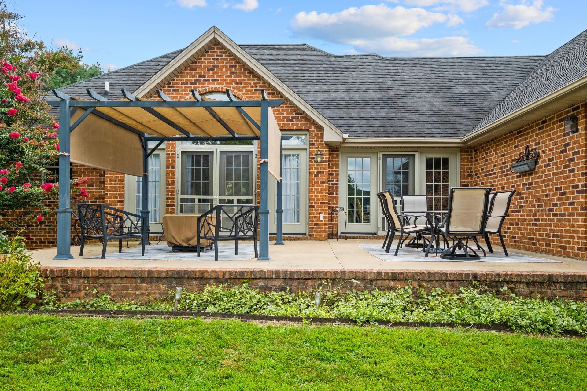 1856 B SPRING HILL RD, STAUNTON, Virginia 24401, 3 Bedrooms Bedrooms, ,2 BathroomsBathrooms,Residential,1856 B SPRING HILL RD,668143 MLS # 668143
