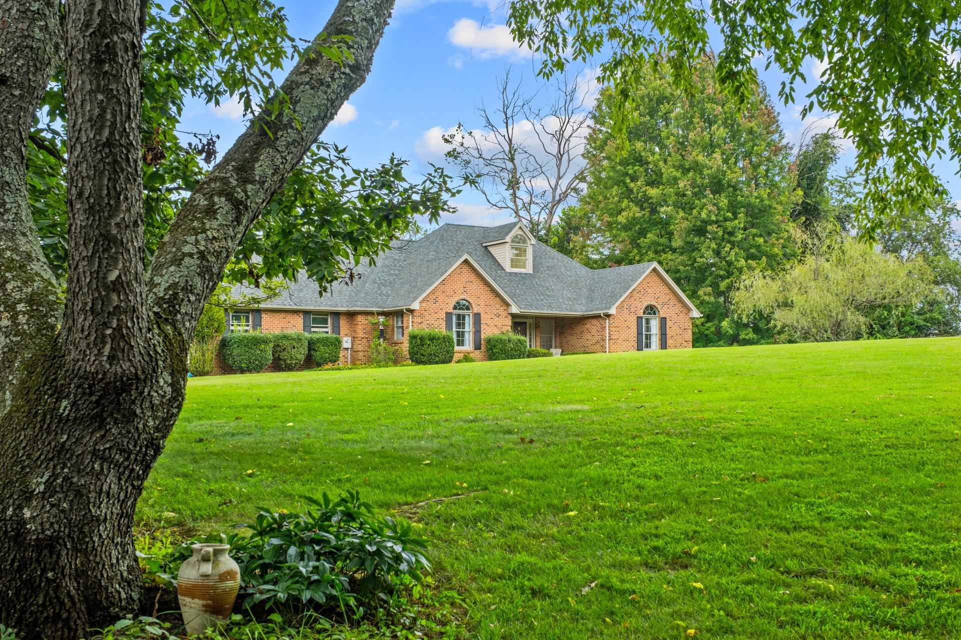 1856 B SPRING HILL RD, STAUNTON, Virginia 24401, 3 Bedrooms Bedrooms, ,2 BathroomsBathrooms,Residential,1856 B SPRING HILL RD,668143 MLS # 668143